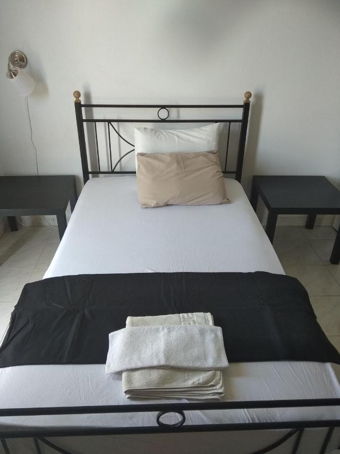Central Suite 4U Ierápetra Exteriör bild